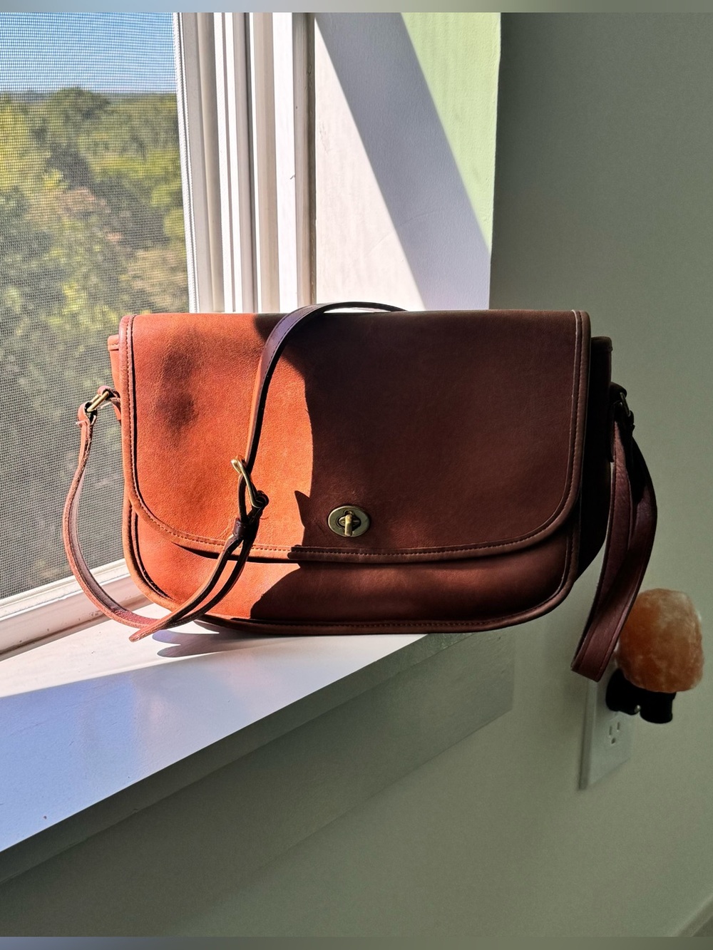 Vintage Coach City Bag 9790 British Tan Leather Crossbody